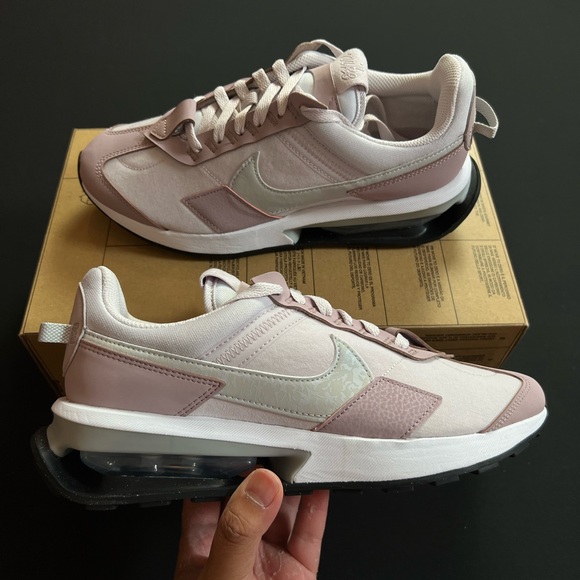Nike Air Max Pre-Day
